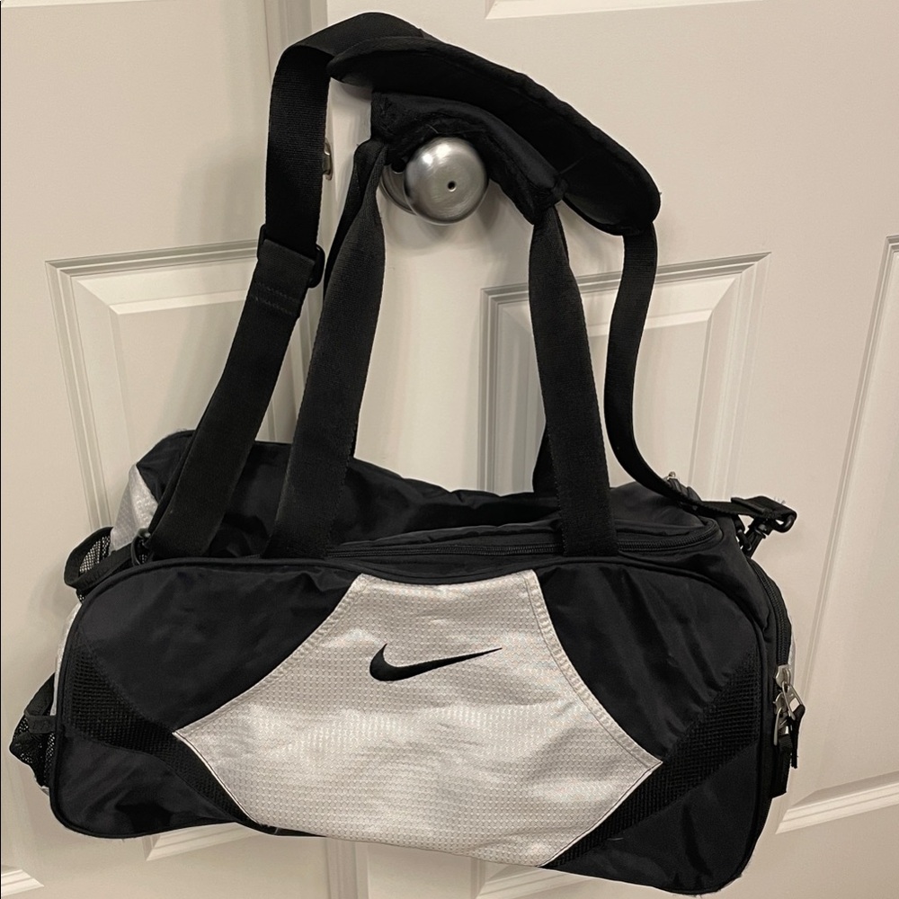 Nike Black and White Women's Duffel Bag